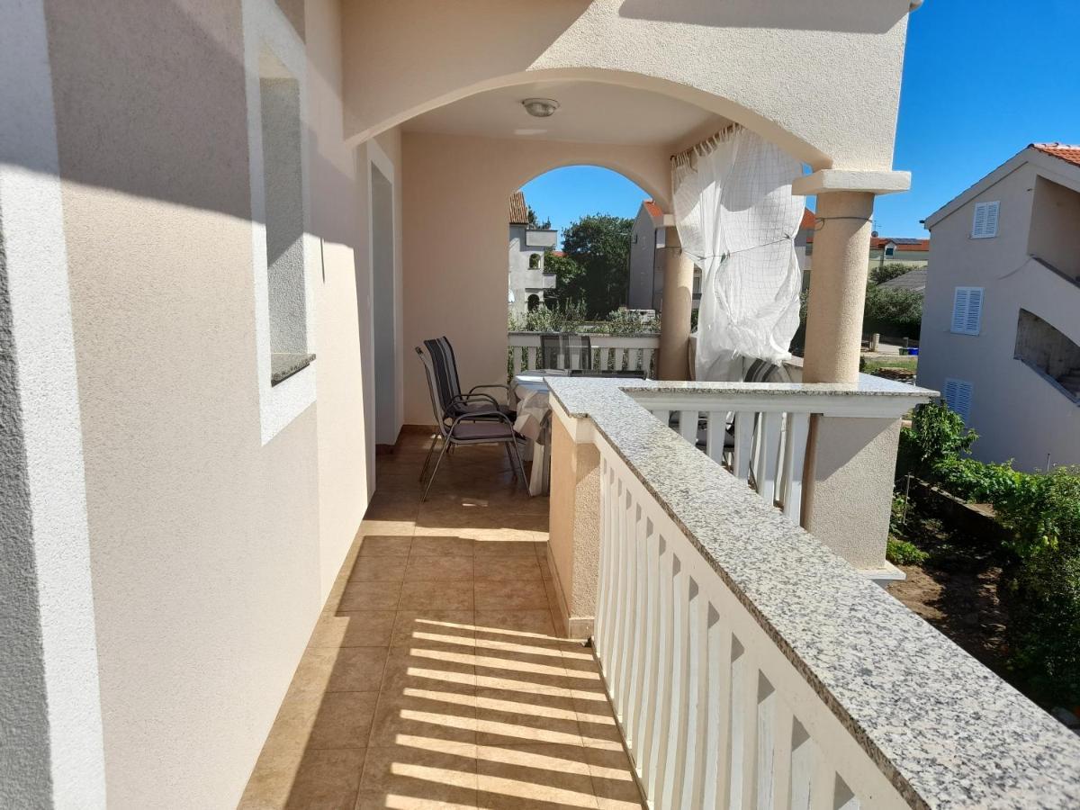 Apartments Filipovic Biograd Na Moru Exterior photo