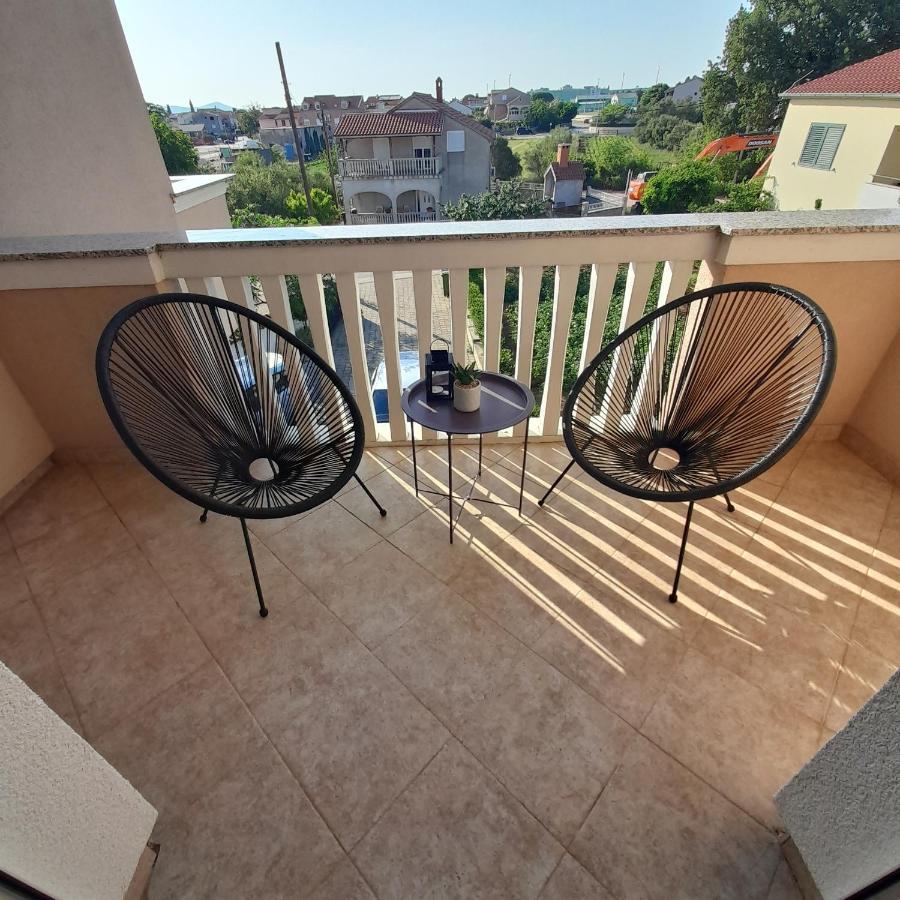 Apartments Filipovic Biograd Na Moru Exterior photo