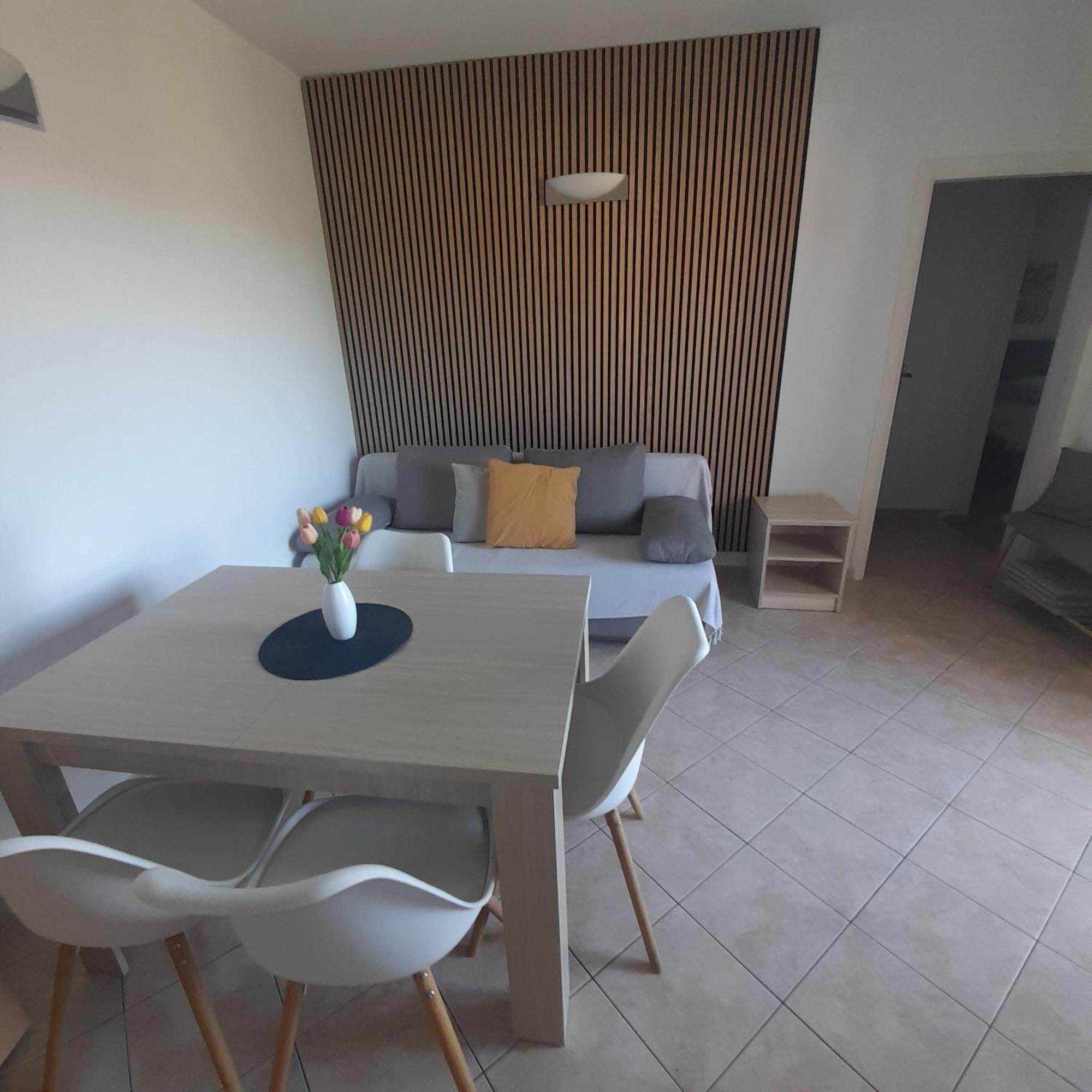 Apartments Filipovic Biograd Na Moru Exterior photo
